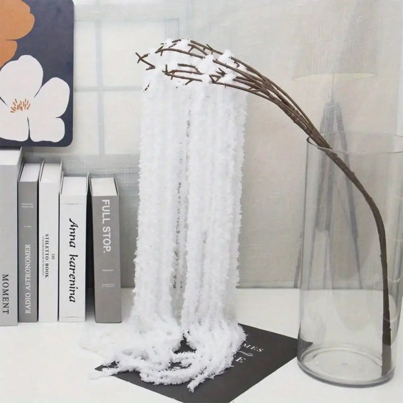 Dried amaranth flowers, elegant, white and green, preserved