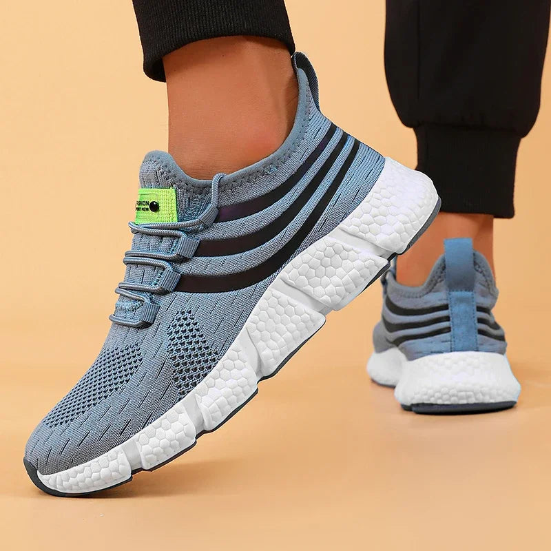 Men Shoes. Breathable Classic Running Sneakers for Man.